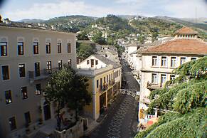 Hotel Argjiro