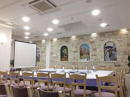 Hotel Argjiro