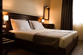 Hotel Argjiro