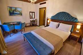 Hotel Argjiro