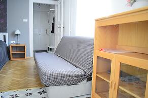 Diamond Astoria 5 sun-lit apartment