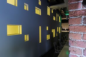 Capsule Hotel Capsula