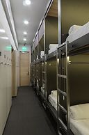 Capsule Hotel Capsula