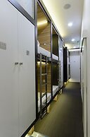 Capsule Hotel Capsula