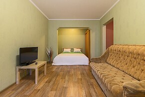 FlatHome24 near Metro Dybenko