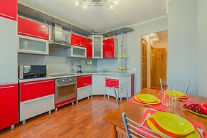 FlatHome24 on Kolomiazhsky