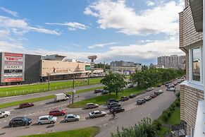 FlatHome24 on Kolomiazhsky