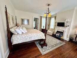 The Wynne House Inn