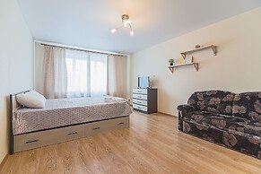 FlatHome24 metro Komendanskiy prospect