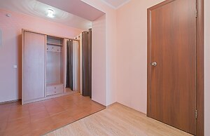 FlatHome24 metro Komendanskiy prospect