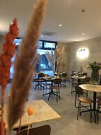 L'Adresse Boutique Hotel