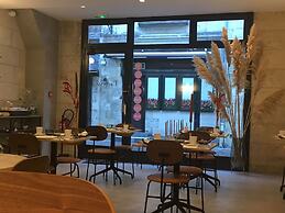 L'Adresse Boutique Hotel