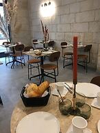 L'Adresse Boutique Hotel