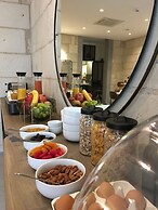 L'Adresse Boutique Hotel