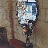 L'Adresse Boutique Hotel