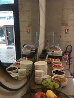 L'Adresse Boutique Hotel