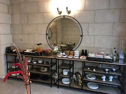 L'Adresse Boutique Hotel