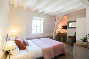 L'Adresse Boutique Hotel