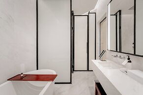 The Shanghai EDITION