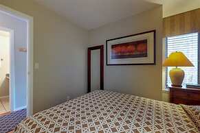 Wildwood Lodge Downtown Condos with Hot Tub