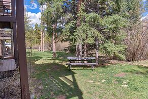 Wildwood Lodge Downtown Condos with Hot Tub