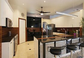 Country Club Residence by 123cape VR