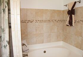 Yvonne by 123cape VR