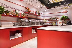 Ibis Shanghai Changshou