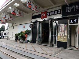 Ibis Shanghai Changshou