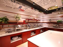 Ibis Shanghai Changshou