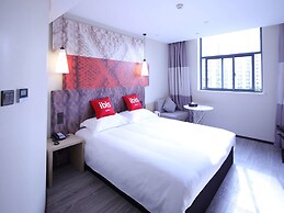 Ibis Shanghai Changshou