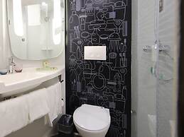 Ibis Shanghai Changshou