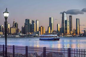 Residence Inn by Marriott Weehawken