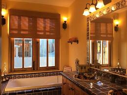 AV054  LoretoBay Luxury Villa  Pool View