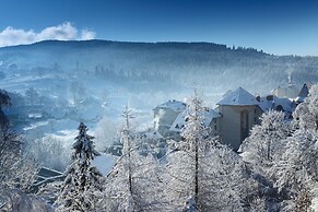 FAVAR Carpathians