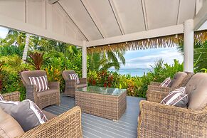 Natura Beach Pool Villa 1