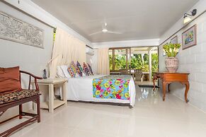 Natura Beach Pool Villa 1