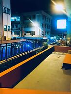 Step In Lodge - Hostel