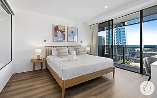 Circle on Cavill - Q Stay