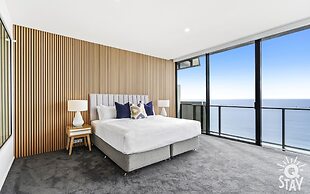 Circle on Cavill - Q Stay