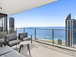 Circle on Cavill - Q Stay