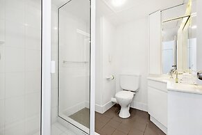 Golden Gate - Q Stay