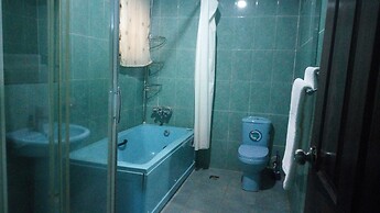 Brighton Hotel and Suites