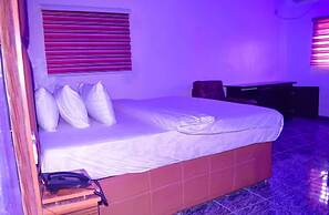 Brighton Hotel and Suites