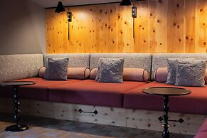 Hotel Bussi Baby