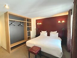 Hotel Arok