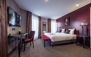 Hotel Arok