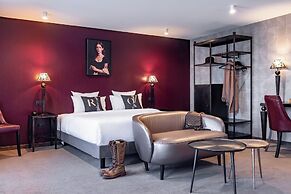 Hotel Arok