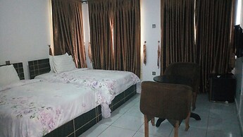 Hamak Suites and Garden
