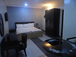 Hamak Suites and Garden